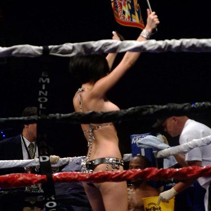 boxing 7-31-09 133.JPG